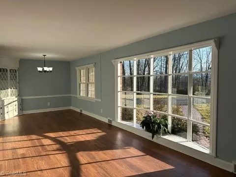 Living - 154 Manor Ridge Rd E, Elkin, NC 28621 photo 2 of 5