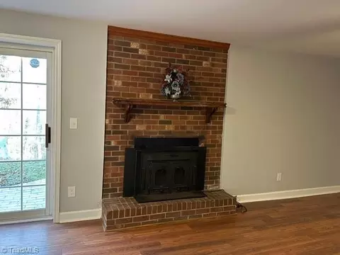 Living - 154 Manor Ridge Rd E, Elkin, NC 28621 photo 4 of 5