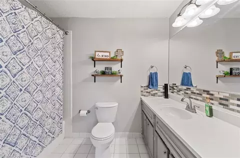 Bath - 603 Impala Ave, High Point, NC 27265 photo 3 of 3