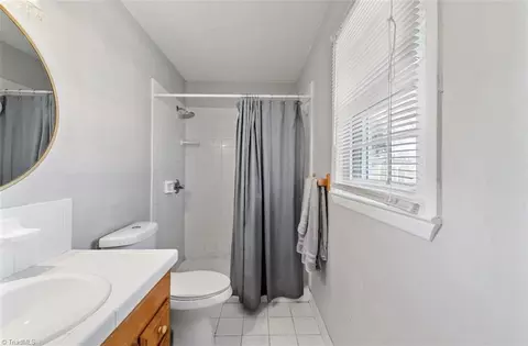 Bath - 603 Impala Ave, High Point, NC 27265 photo 2 of 3