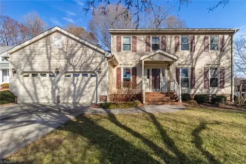4400 Kings Mill Ct, Greensboro, NC 27407