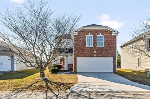 744 Runningbrook Ln, Rural Hall, NC 27045