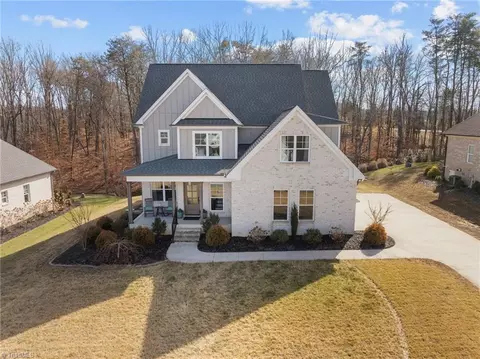 8202 Joe Jessup Ct, Greensboro, NC 27455
