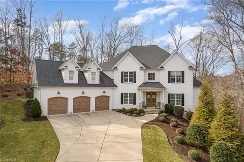 7745 Chesterbrooke Dr, Greensboro, NC 27455