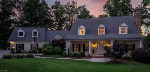 9 Pine Tree Rd, Salisbury, NC 28144