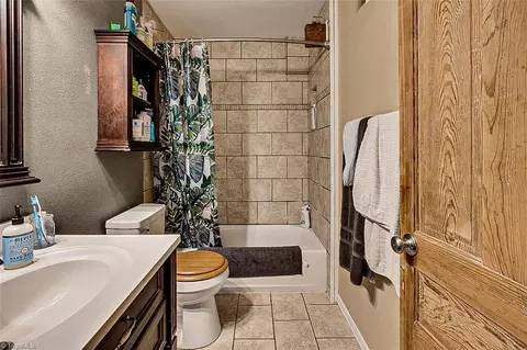 Bath - 4185 Roy Farlow Rd, Trinity, NC 27370 photo 4 of 5
