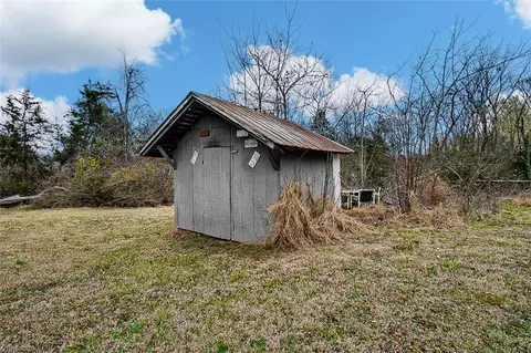 Exterior - 4185 Roy Farlow Rd, Trinity, NC 27370 photo 10 of 12
