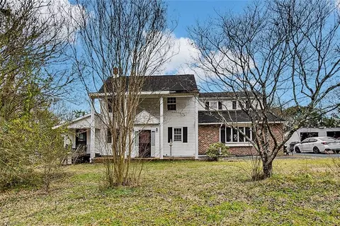 Exterior - 4185 Roy Farlow Rd, Trinity, NC 27370 photo 2 of 12