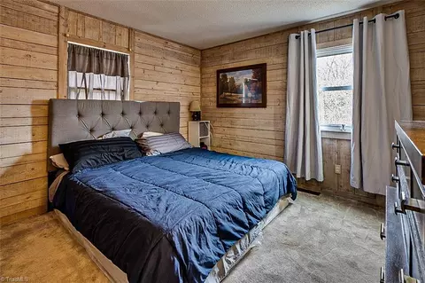 Bedroom - 4185 Roy Farlow Rd, Trinity, NC 27370 photo 1 of 4