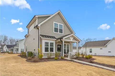 5139 Whaitley Ln, Greensboro, NC 27407