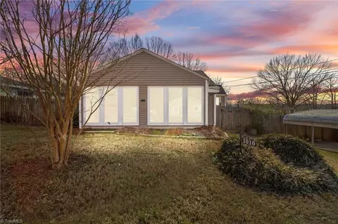 1010 Curtis Dr, Winston Salem, NC 27105