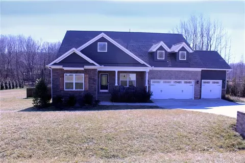 2496 Kaleigh Way, Browns Summit, NC 27214