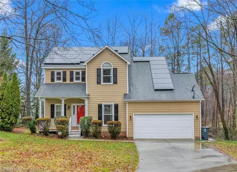 12 Printers Ln, Greensboro, NC 27407
