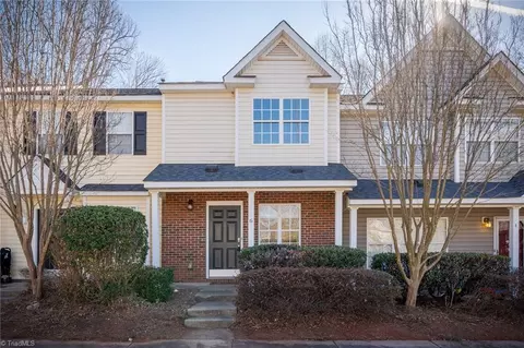 6 Melissa Carol Cir, Greensboro, NC 27407