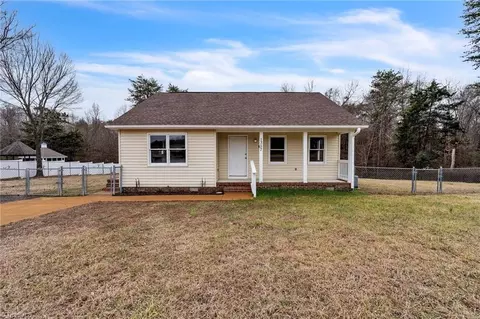 1357 Haywood St, Haw River, NC 27258