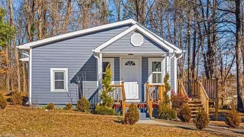 109 Taft St, Mayodan, NC 27027
