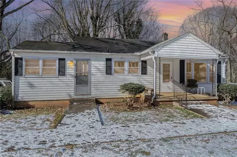 1169 Oakland Ave, Asheboro, NC 27203