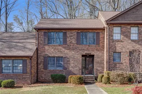 3843 Johnson St, High Point, NC 27265