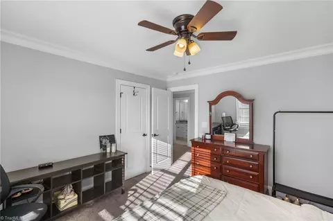 Bedroom - 142 Eagle Ln, Lexington, NC 27295 photo 8 of 11