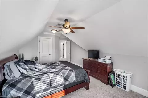 Bedroom - 142 Eagle Ln, Lexington, NC 27295 photo 5 of 11