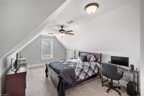 Bedroom - 142 Eagle Ln, Lexington, NC 27295 photo 1 of 11