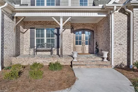 Exterior - 142 Eagle Ln, Lexington, NC 27295 photo 2 of 6