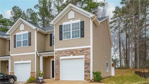 2832 Egert Dr, Haw River, NC 27258