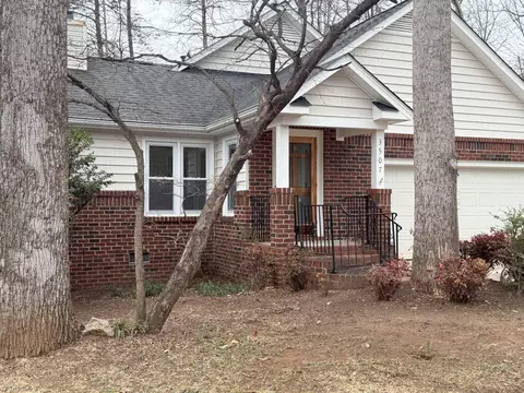 3507 Briaroak Ct, Greensboro, NC 27410
