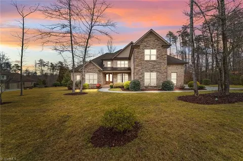 7710 Northern Estates Pt, Greensboro, NC 27455