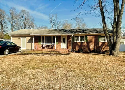205 Maynard Dr, Trinity, NC 27370