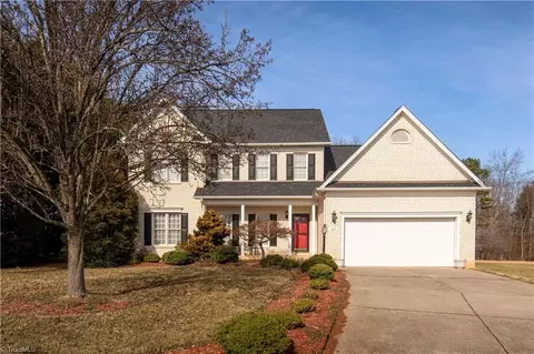 105 Prestwick Ct, King, NC 27021