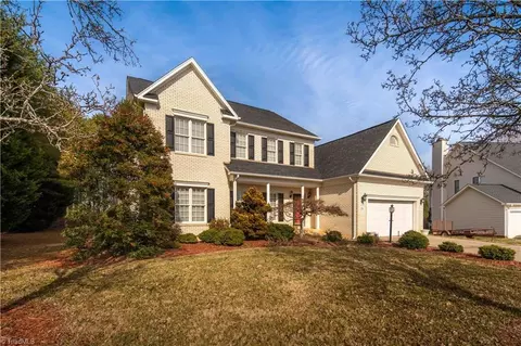 105 Prestwick Ct, King, NC 27021 photo 5