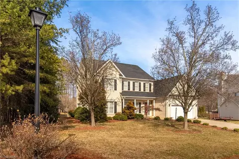 105 Prestwick Ct, King, NC 27021 photo 2