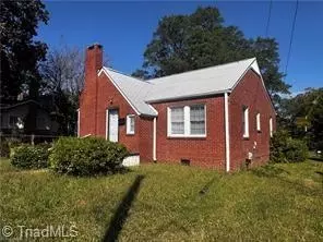 1209 Filbert Pl, High Point, NC 27260