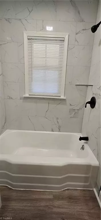 Bath - 606 State Ave, High Point, NC 27262 photo 10 of 10