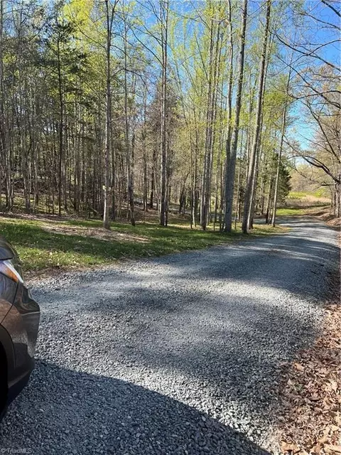 00 Rob Tom Rd, Eden, NC 27288