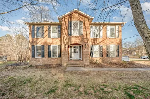 1541 Kerner Rd, Kernersville, NC 27284