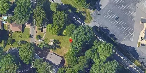 3632 Robinhood Rd, Winston Salem, NC 27106