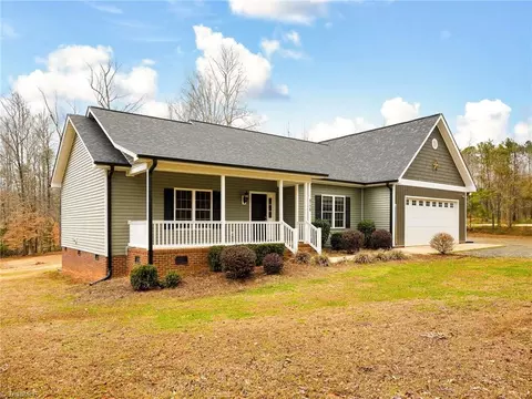 1776 Lassiter Mill Rd, Asheboro, NC 27205