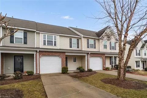 314 Robyns Glen Cir, Greensboro, NC 27409