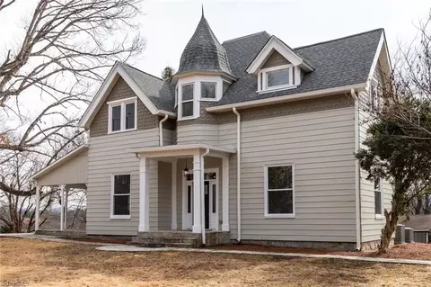 406 Highland St, Wilkesboro, NC 28697