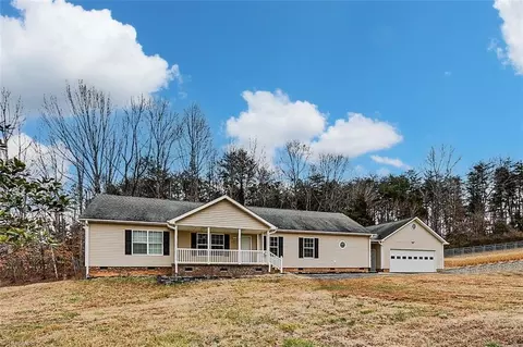 3484 Nc Highway 150 N, Lexington, NC 27295