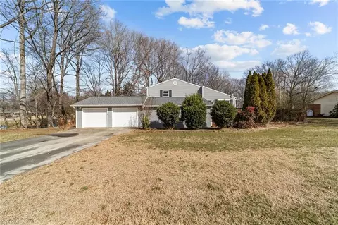 297 Southwood Dr, Kernersville, NC 27284