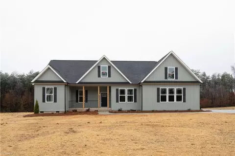 3244 Williston Ct, Walkertown, NC 27051