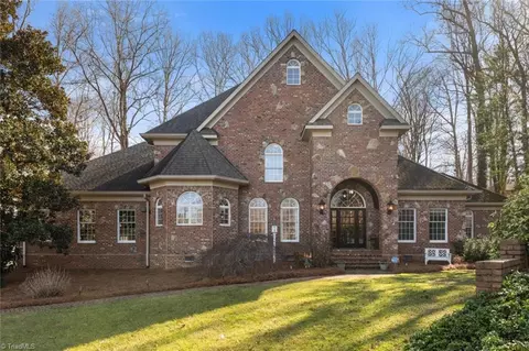 1205 Brennington Place Rd, Winston Salem, NC 27104