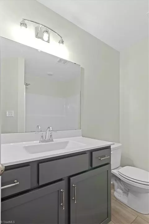 Bath - 603 Hickory St, Dobson, NC 27017 photo 2 of 3