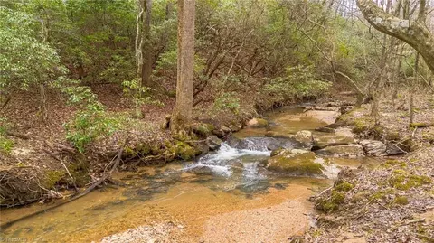 tbd Brocktown Rd E, Moravian Falls, NC 28654
