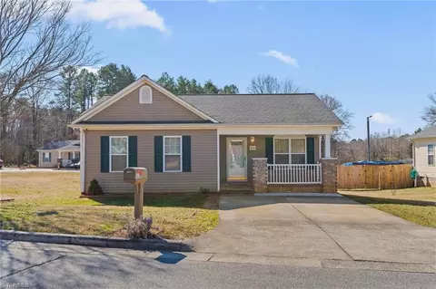 3070 Greeley St, Winston Salem, NC 27107