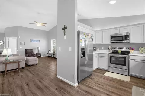 Entry Way - 2786 Waterstone Loop, High Point, NC 27265 photo 6 of 6