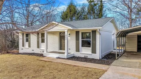 452 Shannon View St, North Wilkesboro, NC 28659